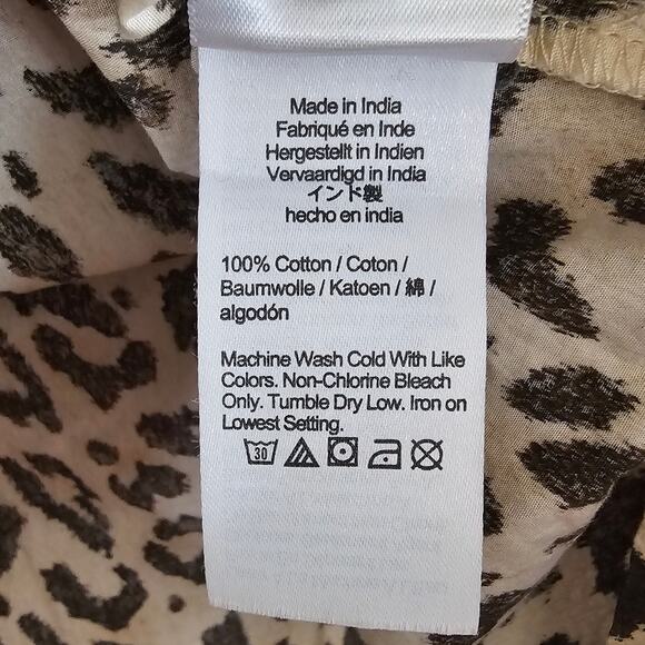 J. Crew Button Front Ruffleneck Popover Shirt XS Leopard Business Mobwife Cotton - Picture 6 of 7